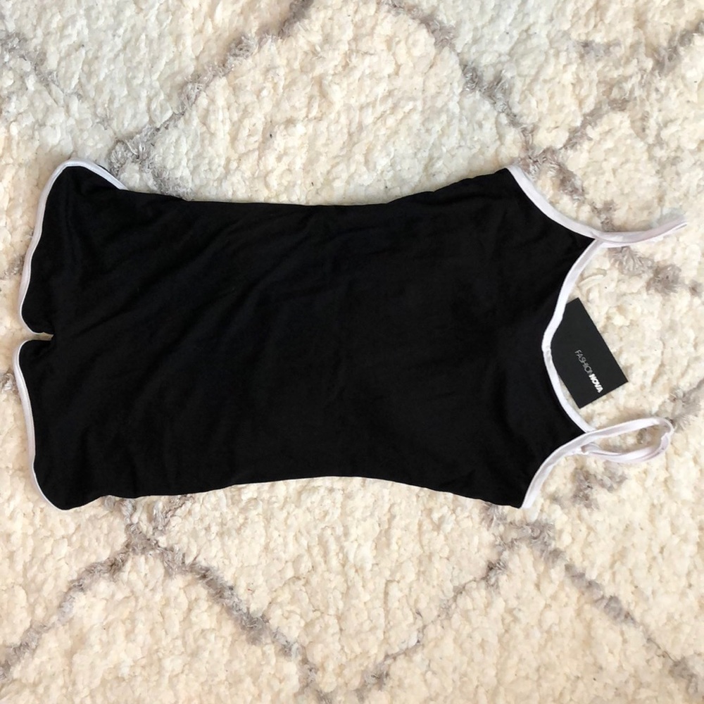 Fashion nova jumpsuit